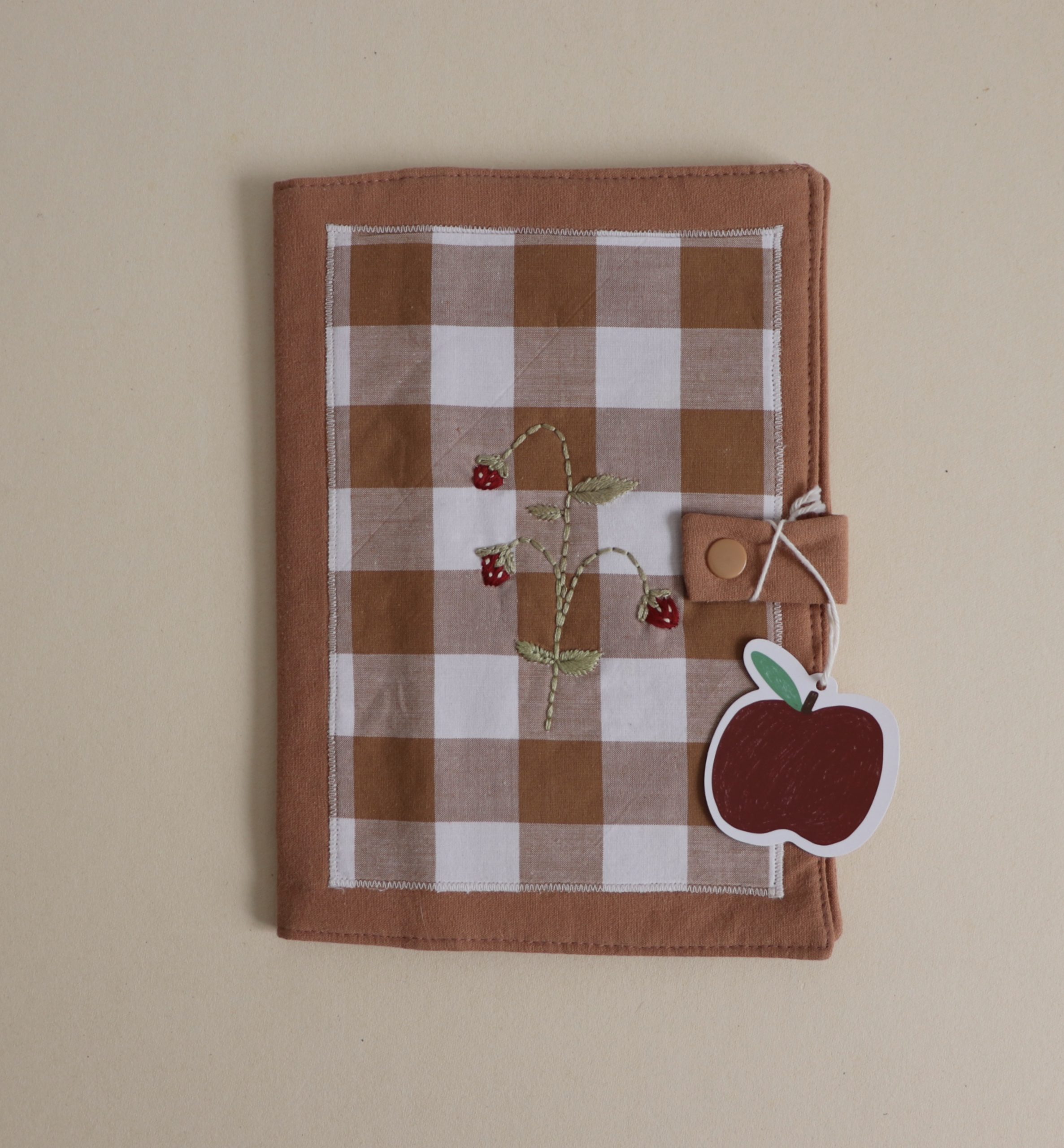 Protège-carnet de santé Strawberry